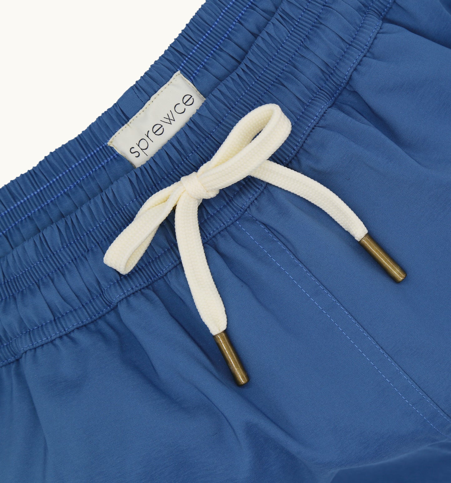 resort short // blue